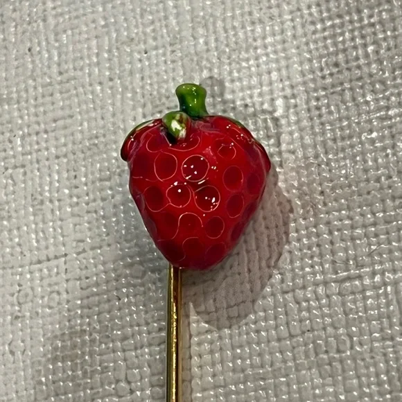 Vintage mini strawberry hat/ lapel stick pin. EUC! - Picture 2 of 5